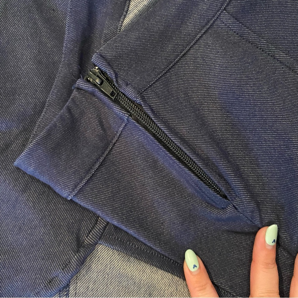 Moxi clothing bundle - Picture 6 of 14
